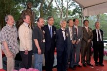 (From the left) 
Mr. Chu Tat-shing, the sculptor; 
Professor Donald Munro, Professor Emeritus of Philosophy and Chinese, University of Michigan; 
Mr. Wang Kang, representative of the Tang family; 
Professor Lawrence J. Lau, CUHK Vice-Chancellor; 
Professor Lao Sze-kwang, Professor Emeritus of the Department of Philosophy, CUHK, and Academician of Academia Sinica (Taiwan); 
Professor Fok Tou-hui, Head of The Dharmasthiti College of Cultural Studies; 
Professor Wong Nai-ching, Head of New Asia College, and CUHK Pro-Vice-Chancellor; 
Prof. Cheung Chan-fai, Chairman of the Philosophy Department; and 
Prof. Lau Kwok-keung, Chairman of the CUHK Philosophy Alumni Association