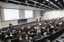 The lecture attracts participation from nearly 300 guests