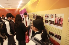 The Nobel exhibition of Professor Kao attracts a lot of citizens and students