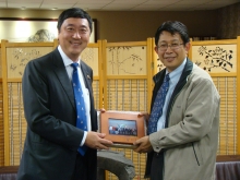 Prof. Joseph Sung meets with Prof. Chiang Wei-ling, President of Taiwan Central University