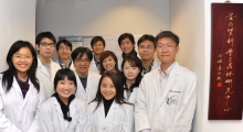 Professor Kam-bo Wong (right) and his research team at the Centre for Protein Science and Crystallography, CUHK