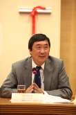 沈祖尧校长致辞。