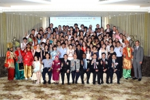 Young leaders enjoy their good time at the farewell dinner which concludes the ‘World Youth Leaders Forum 2012’.