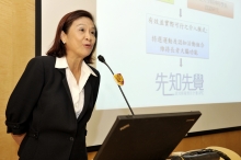 李黃眉波女士建議政府投放資源，鼓勵市民積極預防，減少認知障礙症對自己、家人及社會的威脅。