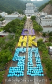 Over 2,000 CUHK freshmen from nine colleges work hand-in-hand to form a gigantic phrase ‘CUHK50’.