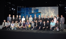 A group photo of all guests and the cast of 'The Professor'.