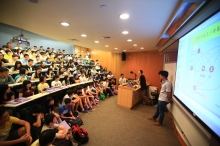 The science lecture on 'The God Particle', the Nobel Prize-winning research, by Prof. Chu Ming-chung, Department of Physics, receives an overwhelming response from secondary students.