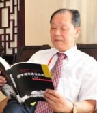 Prof. Wang Jiayao of the Division of Civil Hydraulic and Architecture Engineering