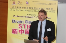 Prof. Steven Cramer, Vice-Chair of Research, Department of Neurology, School of Medicine, University of California, Irvine delivers a public lecture on ‘Brain Repair after Stroke’ for the Lui Che Woo Institute of Innovative Medicine, Faculty of Medicine, CUHK.