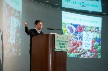 Prof. Jonathan WONG, Professor, Department of Biology, Hong Kong Baptist University, and President, Asia-Pacific Association for Sustainable Solid Waste Management, delivers a keynote speech.