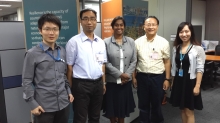 Dr. Shamika SIRIMANNE, Director of Information and Communications Technology and Disaster Risk Reduction Division of ESCAP, UN (middle) and Prof. LIN Hui, Director of ISEIS, CUHK (2nd right) pose for a photo with CUHK intern students.