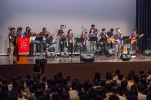 The CUHK Christian Band gives an opening performance.