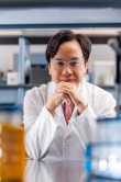 Prof. Dennis Yuk-ming LO receives the Future Science Prize – Life Science Prize.