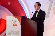 The Hon. Mr. Justice Patrick Chan delivers an address.