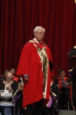 Prof. Au Ho-nien receives the degree of Doctor of Literature, honoris causa.