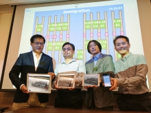 Prof. Cheng Chun-hung (1st left), Mr. Tim Chan (2nd left) and Dr. Dorbin Ng (1st right) from the Department of Systems Engineering and Engineering Management, CUHK and Mr. Stephen Wai (2nd right), Hong Kong R&amp;D Centre for Logistics and Supply Chain Management Enabling Technologies