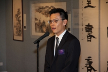 Prof. YIU Chun-chong Josh, Director of the Art Museum, CUHK delivers a speech.