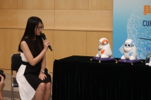 The new social robot “HUMANE”, developed by NECHK, can communicate interactively in Cantonese and facial expression. Equipped with sensors, it can record and analyse the child’s speech and body language and give instant feedback to improve their social skills.