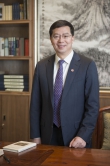 Professor Qiu Yong