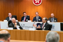 The Rt Hon. the Lord Neuberger of Abbotsbury, former President of the Supreme Court of the United Kingdom (first row of the left) and other speakers at the seminar