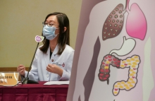 Dr Joyce Mak states that clinical studies have shown severe COVID-19 patients have achieved symptoms resolution, such as no more coughing, after taking the microbiome immunity formula developed by CU Medicine.