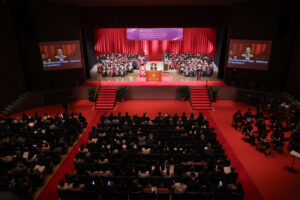 Over 700 members of CUHK staff, students, alumni, distinguished guests attended the event, including representatives from academic institutions across mainland China and overseas.