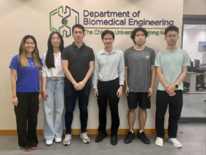 AR and VR TeleRehab and TeleFitness System<br />
Ms Cathy Lau Choi-yin (left), Ms Wang Xiaoyi (second left), Professor Raymond Tong Kai-yu (third right), and Mr Shi Yehua (right)