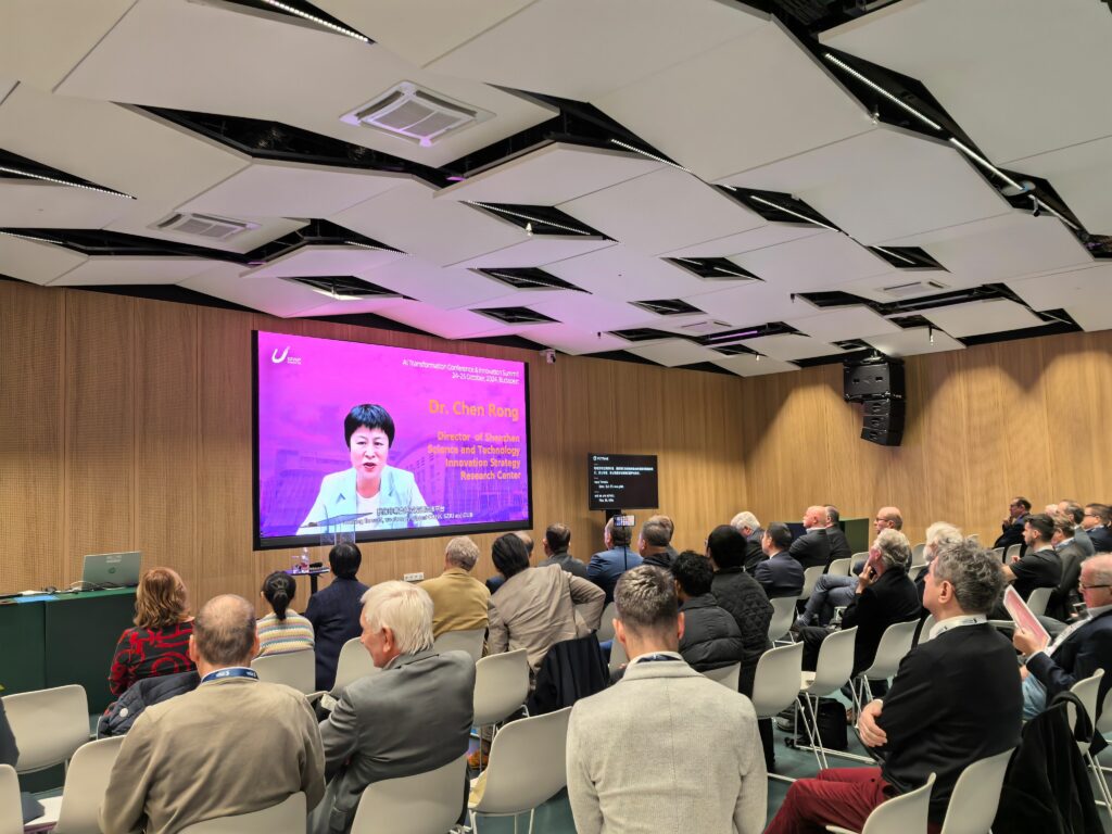 Dr Chen Rong, Director of the Shenzhen Science and Technology Innovation Strategy Research Center and the Innovation and Technology Bureau