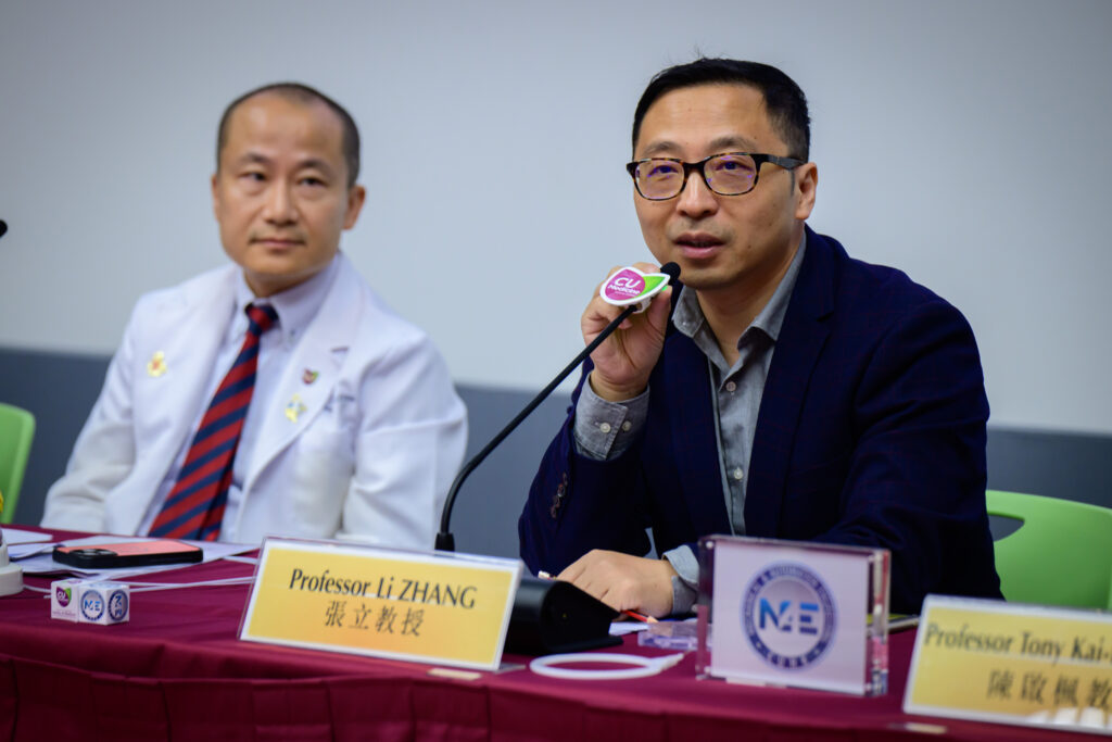 張立教授分享磁控軟性螺旋微導管的設計如何用於血管內治療。