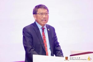 Professor Rocky S. Tuan, Vice-Chancellor and President of CUHK, delivers an opening address.