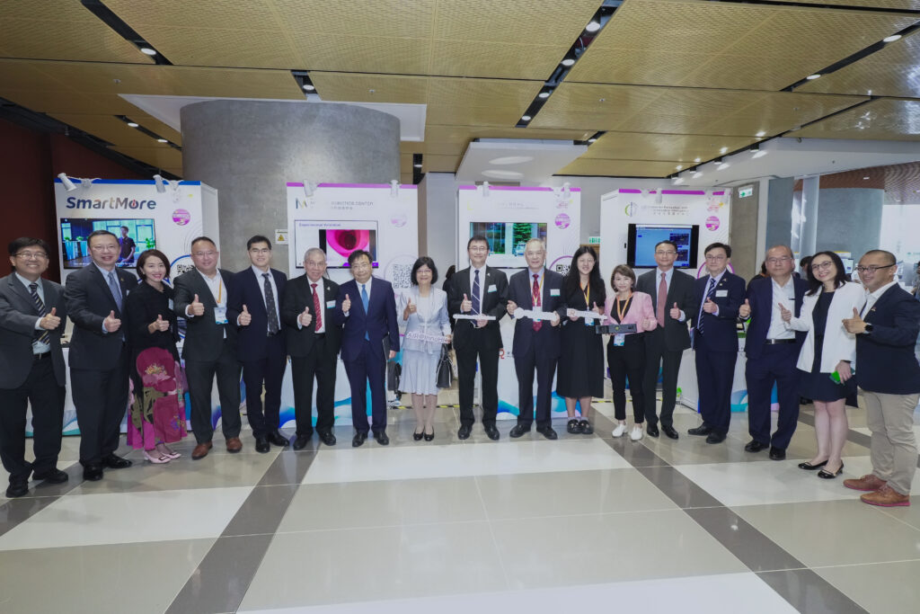 創新展覽展出多項由中大InnoHK研究中心及TSSSU公司研發的科研成果。