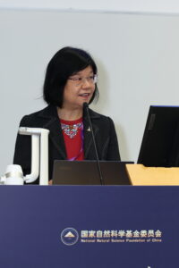中大副校長岑美霞教授致辭