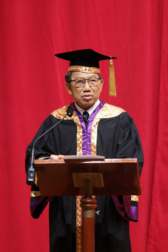 Professor Rocky S. Tuan, CUHK’s Vice-Chancellor and President, delivers a welcome address.