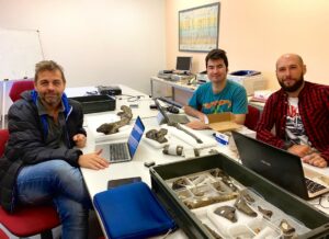 Dr Michael Pittman, Assistant Professor at CUHK’s School of Life Sciences (middle), his postdoctoral researcher Dr Mattia Baiano (right) and their Argentine team member, National Geographic Explorer Dr Diego Pol (left).