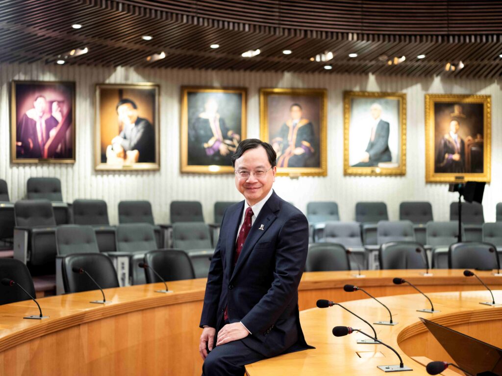 盧煜明教授